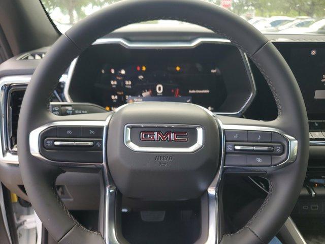 new 2025 GMC Canyon car, priced at $38,400