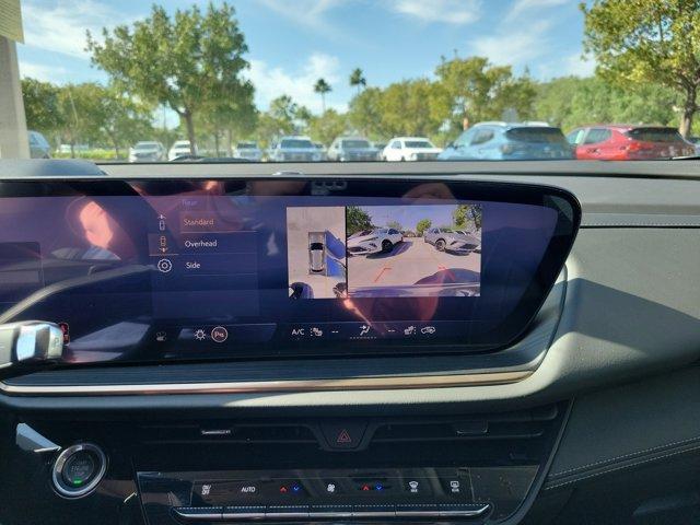 new 2025 Buick Envision car, priced at $42,595