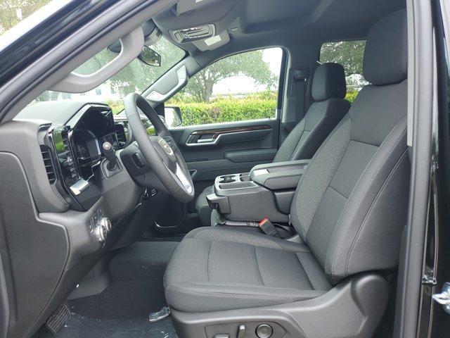new 2025 GMC Sierra 1500 car, priced at $53,037