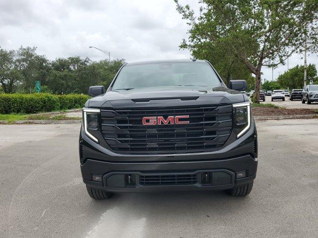 new 2025 GMC Sierra 1500 car, priced at $53,037