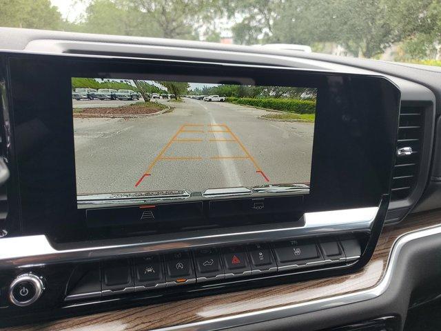 new 2025 GMC Sierra 1500 car, priced at $53,037