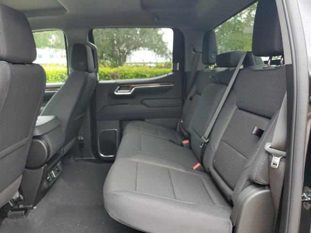 new 2025 GMC Sierra 1500 car, priced at $53,037