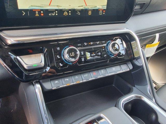 new 2025 GMC Sierra 1500 car, priced at $73,143