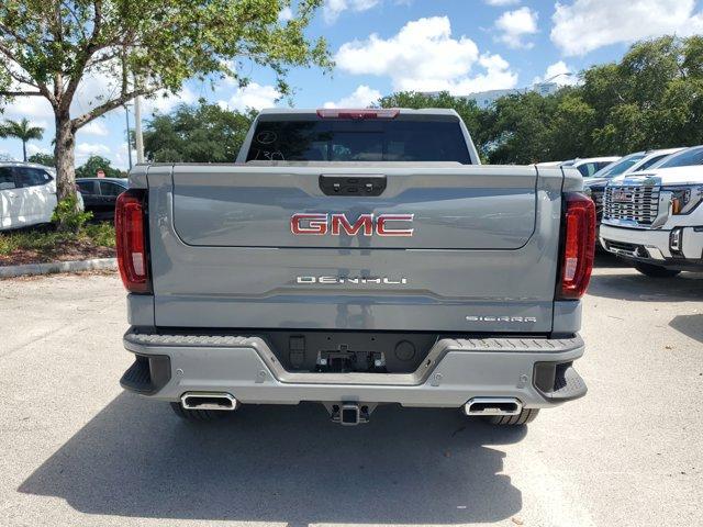 new 2025 GMC Sierra 1500 car, priced at $73,143