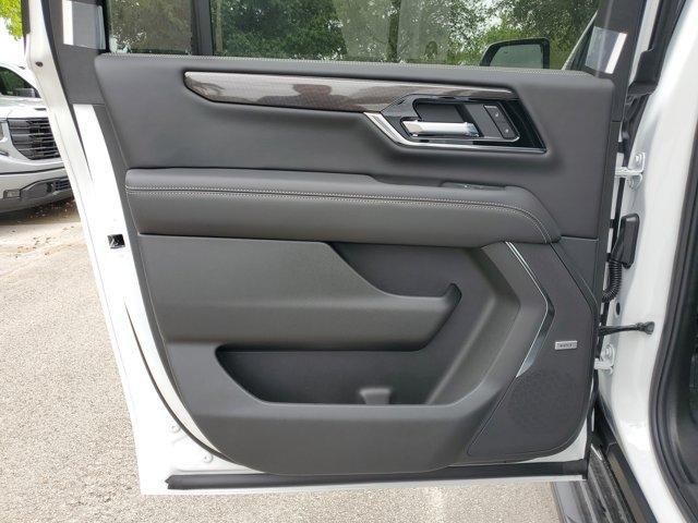 new 2025 GMC Yukon XL car, priced at $76,539