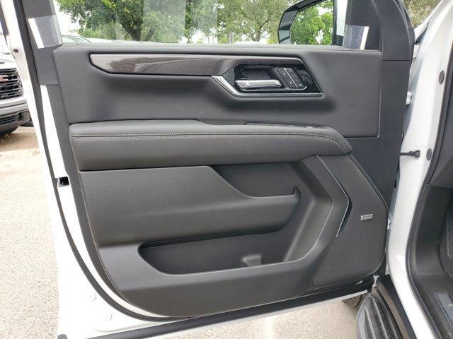 new 2025 GMC Yukon XL car, priced at $76,539