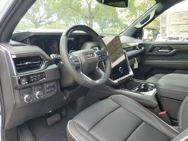 new 2025 GMC Yukon XL car, priced at $76,539