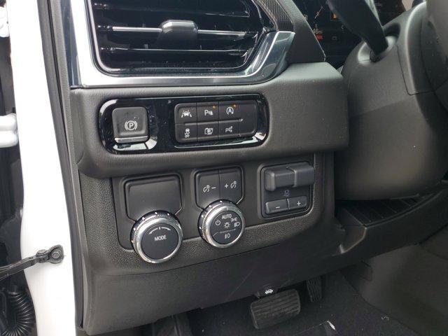 new 2025 GMC Yukon XL car, priced at $76,539