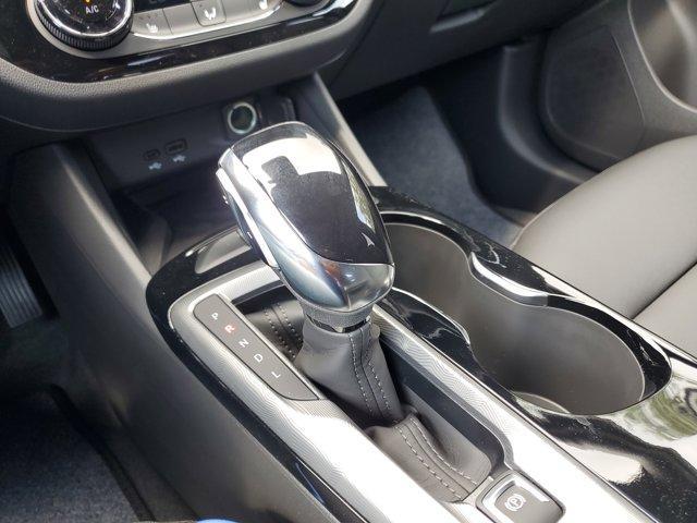 new 2025 Buick Envista car, priced at $28,081