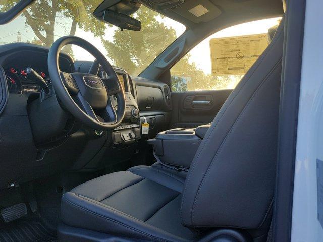 new 2025 GMC Sierra 1500 car, priced at $35,582