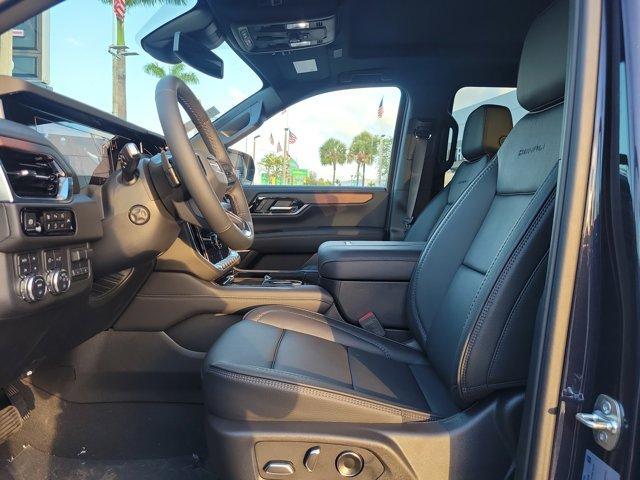 new 2025 GMC Yukon XL car
