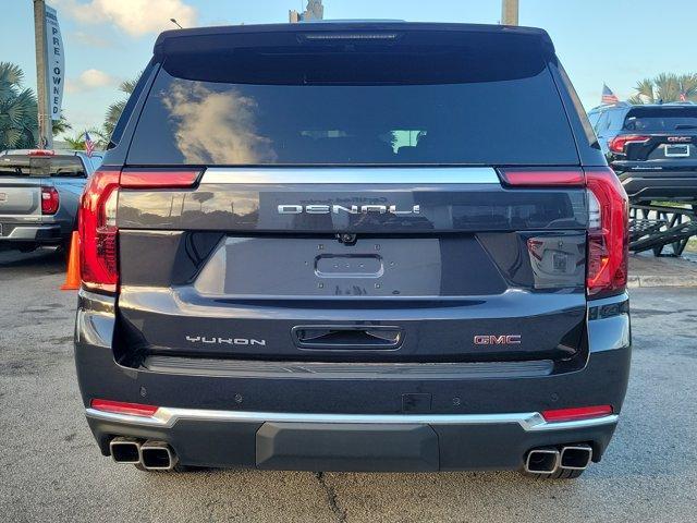 new 2025 GMC Yukon XL car