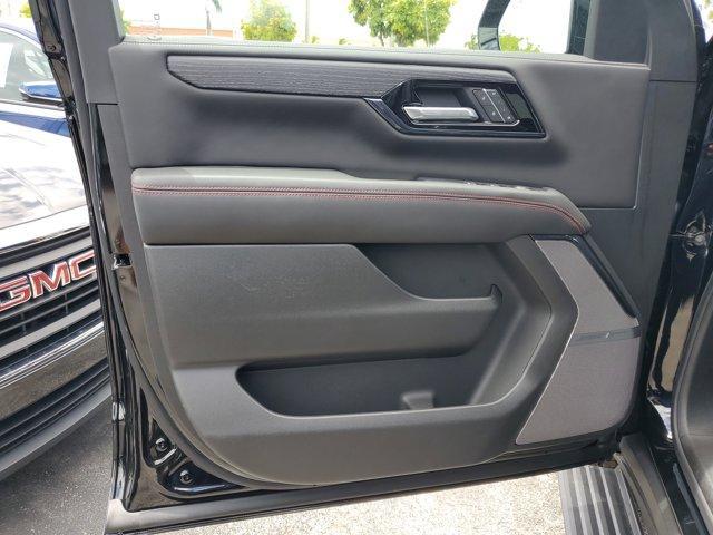 new 2025 GMC Yukon XL car, priced at $103,089