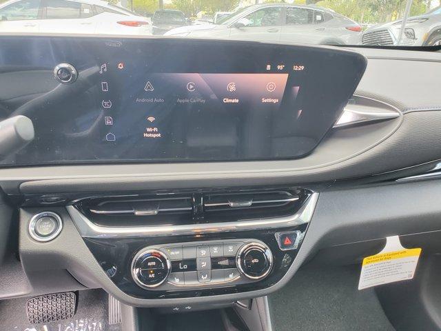 new 2025 Buick Envista car