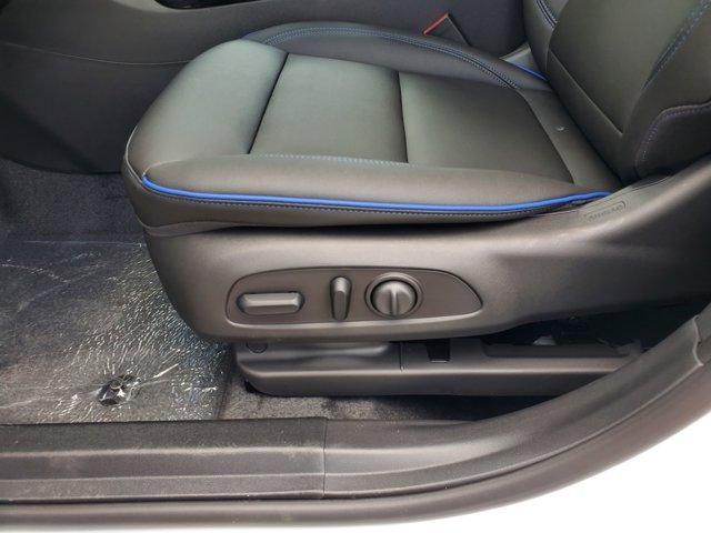 new 2025 Buick Envista car