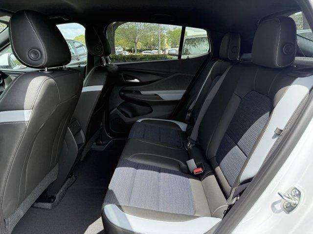 new 2025 Buick Envista car, priced at $23,679