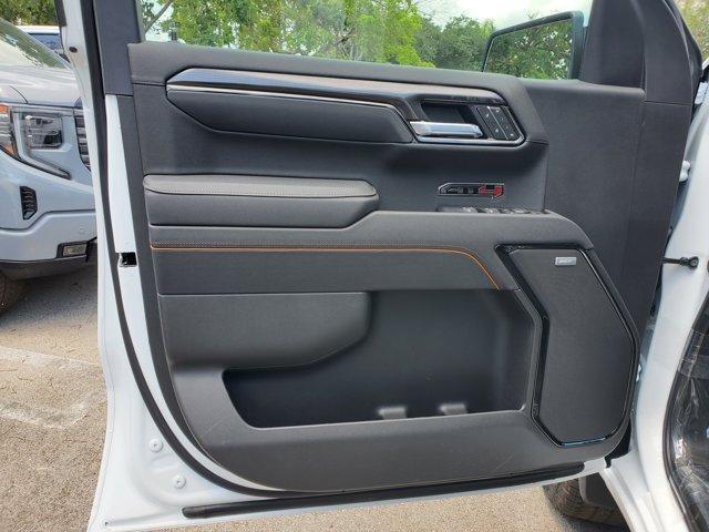 new 2025 GMC Sierra 1500 car, priced at $65,663