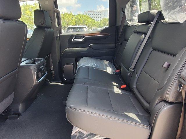new 2025 GMC Sierra 1500 car, priced at $67,252
