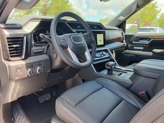 new 2025 GMC Sierra 1500 car, priced at $67,252