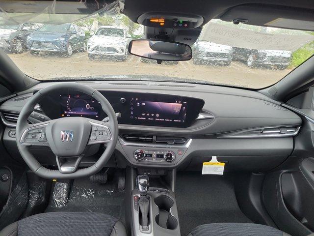 new 2025 Buick Envista car, priced at $25,989