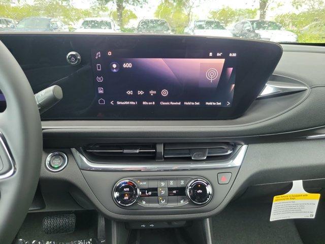 new 2025 Buick Envista car, priced at $25,989