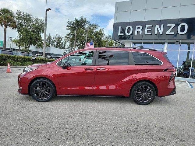 used 2022 Toyota Sienna car, priced at $39,933