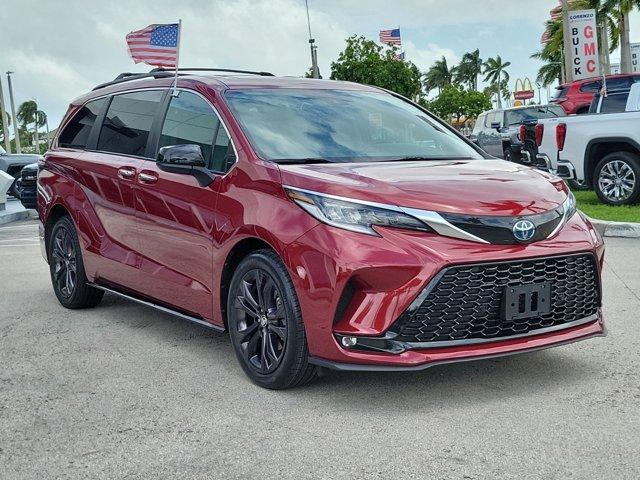 used 2022 Toyota Sienna car, priced at $39,933