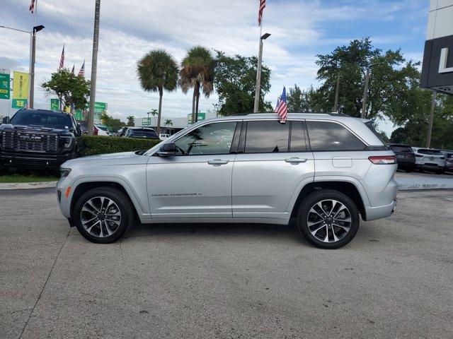 used 2022 Jeep Grand Cherokee car, priced at $32,990