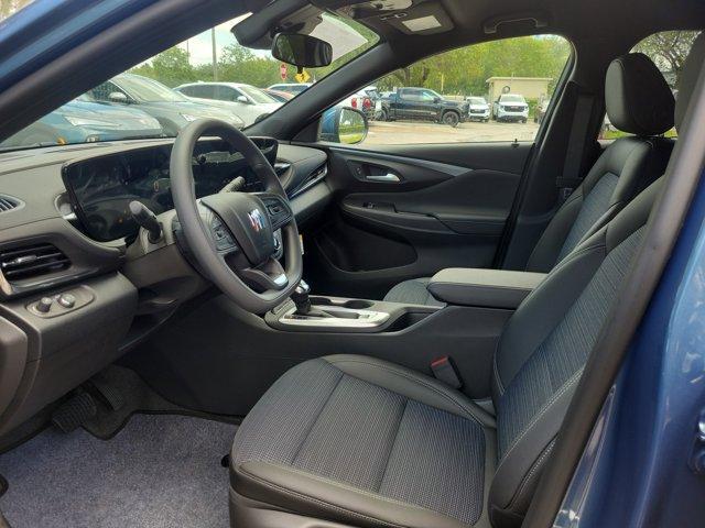 new 2025 Buick Envista car, priced at $25,989