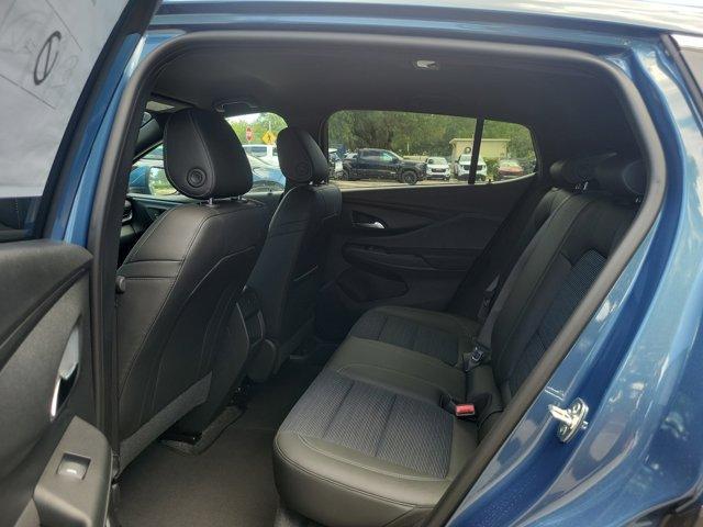 new 2025 Buick Envista car, priced at $25,989