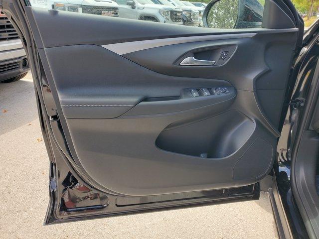 new 2025 Buick Envista car, priced at $25,687