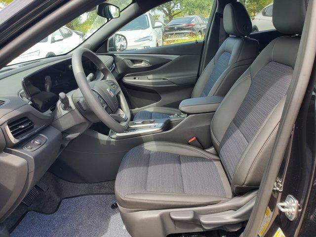 new 2025 Buick Envista car, priced at $25,687