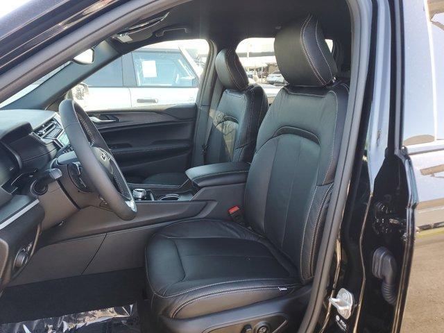 used 2024 Jeep Grand Cherokee car, priced at $26,990