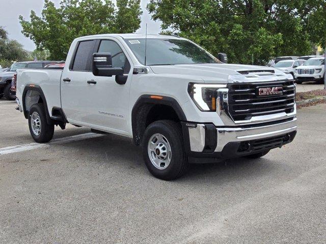 new 2024 GMC Sierra 2500 car, priced at $55,470