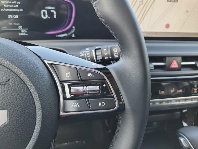 used 2025 Kia Seltos car, priced at $23,990
