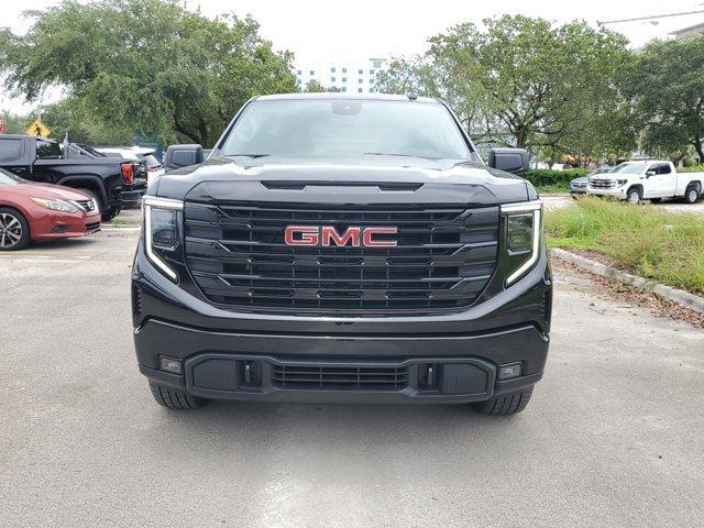 new 2025 GMC Sierra 1500 car, priced at $53,037