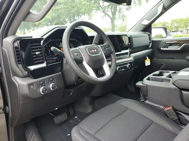 new 2025 GMC Sierra 1500 car, priced at $53,037