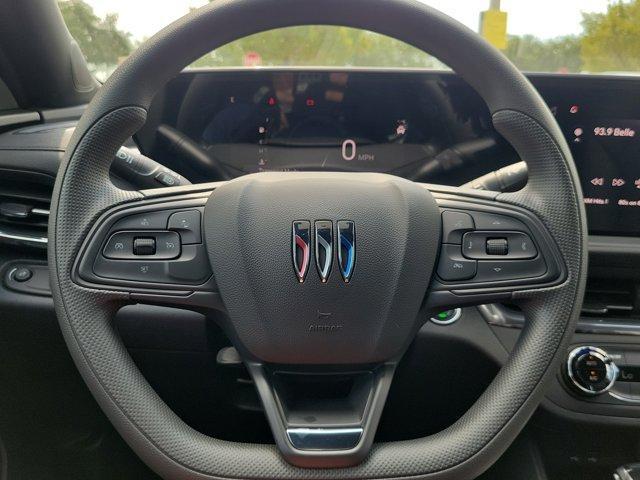 new 2025 Buick Envista car, priced at $24,989