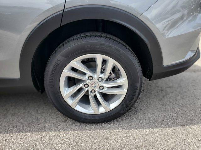 new 2025 Buick Envista car, priced at $23,579