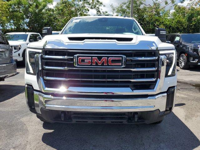 new 2024 GMC Sierra 2500 car, priced at $55,960