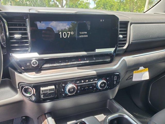 new 2025 GMC Sierra 1500 car, priced at $62,768