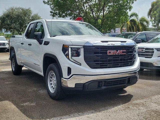 new 2025 GMC Sierra 1500 car, priced at $41,625