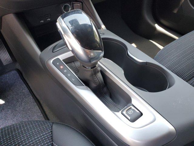 new 2025 Buick Envista car, priced at $25,929