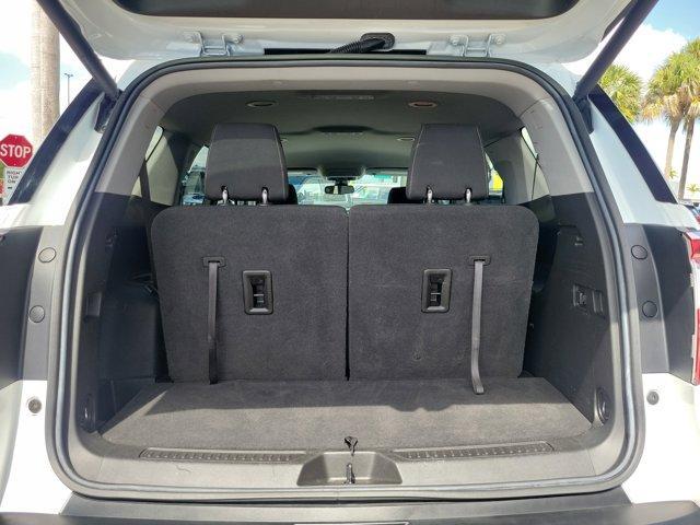 used 2022 GMC Acadia car, priced at $24,990