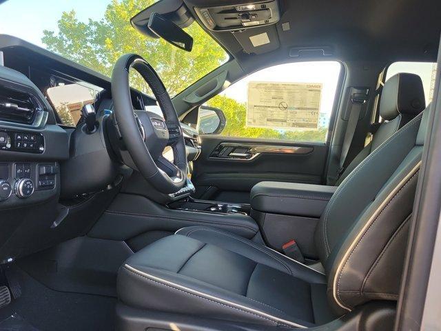 new 2025 GMC Yukon XL car, priced at $77,229