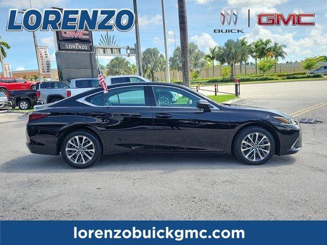 used 2023 Lexus ES 350 car, priced at $34,990