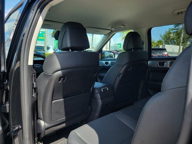 used 2025 Hyundai SANTA FE HEV car, priced at $33,780