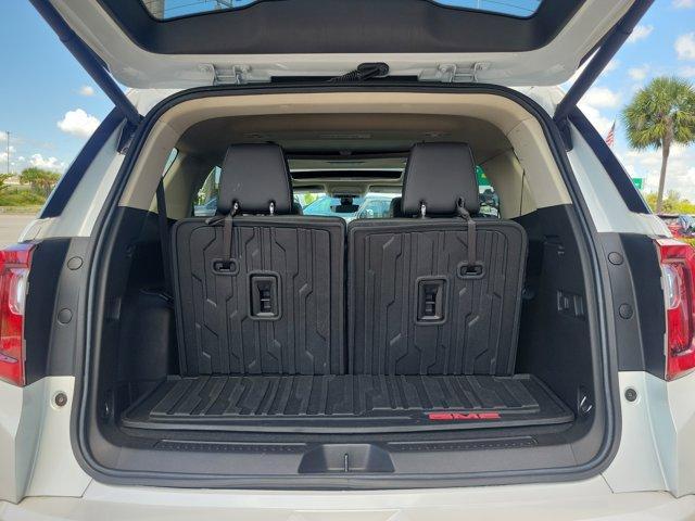 used 2022 GMC Acadia car, priced at $31,990