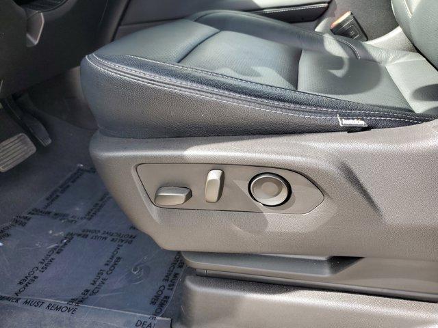 used 2024 GMC Yukon car, priced at $54,990