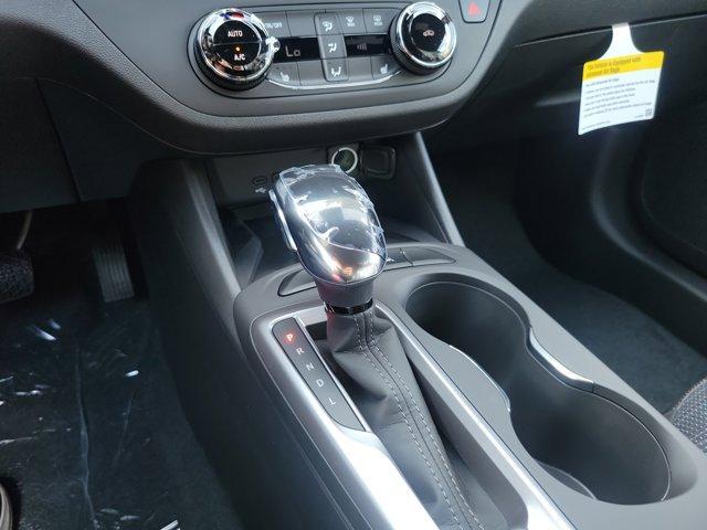 new 2025 Buick Envista car, priced at $26,944